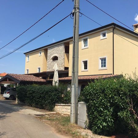 Apartments & Rooms Buoni Amici Murine Buitenkant foto