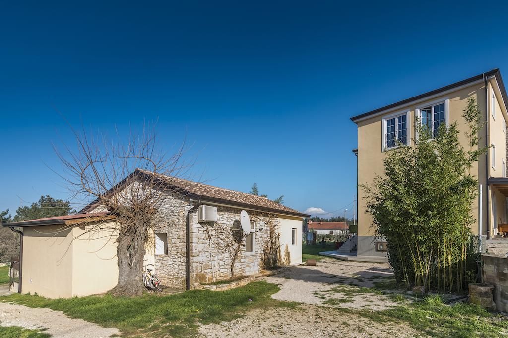 Apartments & Rooms Buoni Amici Murine Buitenkant foto