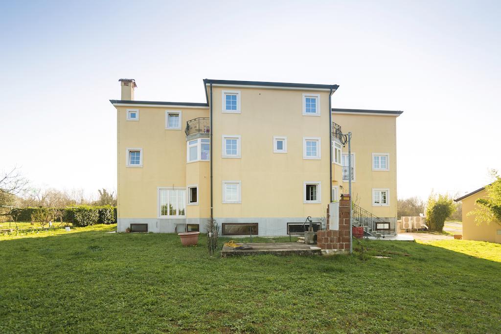 Apartments & Rooms Buoni Amici Murine Buitenkant foto