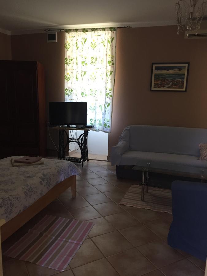 Apartments & Rooms Buoni Amici Murine Buitenkant foto