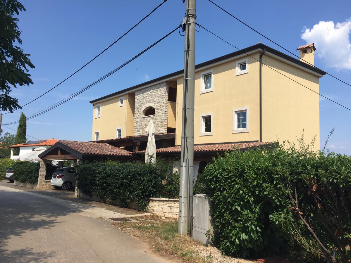 Apartments & Rooms Buoni Amici Murine Buitenkant foto