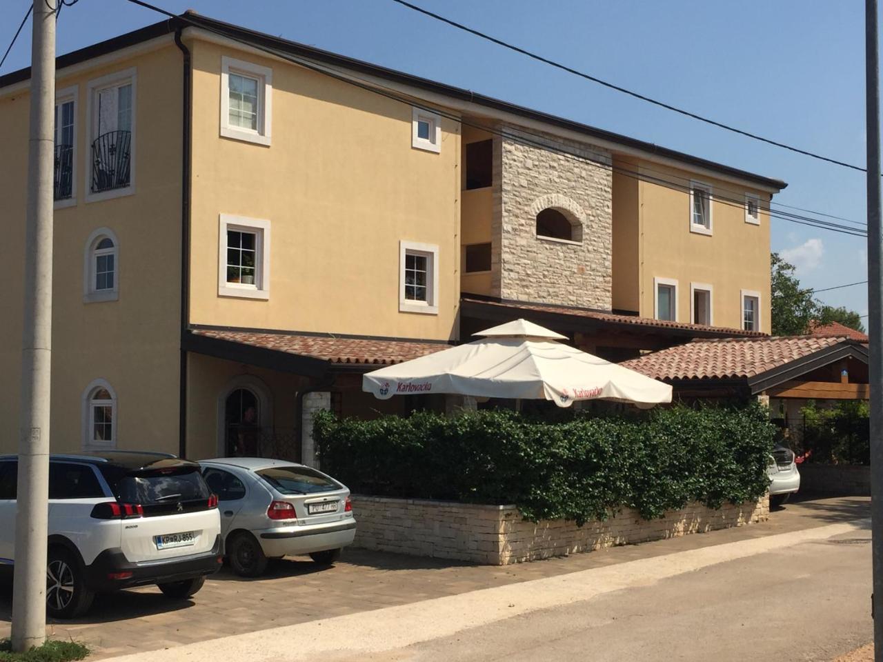 Apartments & Rooms Buoni Amici Murine Buitenkant foto